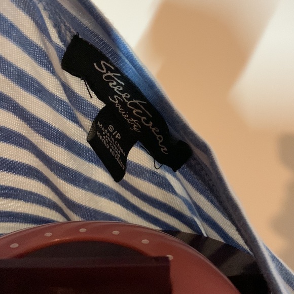 Blue and white striped tank - Picture 2 of 3